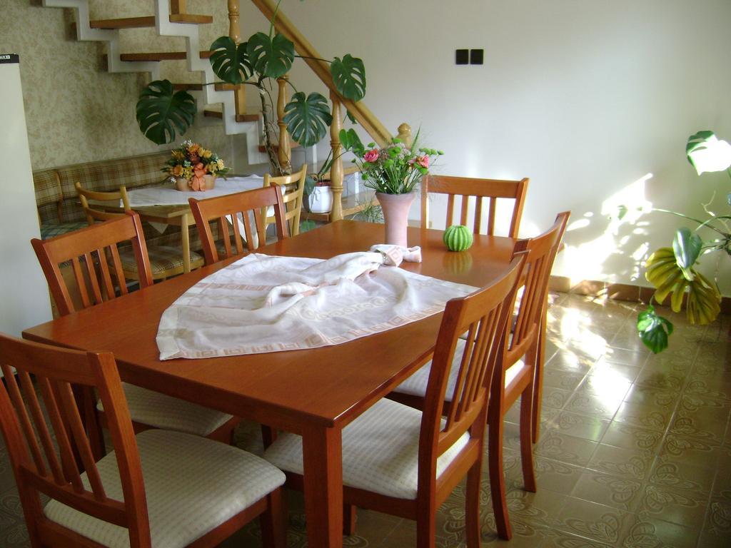 Muskatli Vendeghaz Bed & Breakfast Heviz Exterior photo