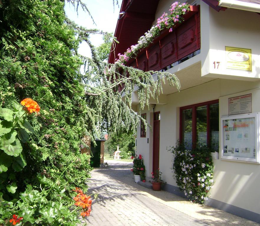 Muskatli Vendeghaz Bed & Breakfast Heviz Exterior photo